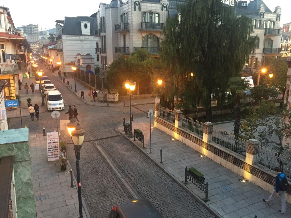 Apartment On Zviad Gamsakhurdia 21 Batumi Eksteriør bilde